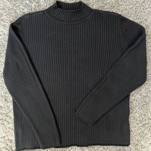 Long sleeve thin turtle neck sweater